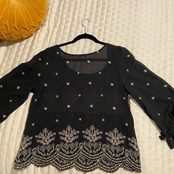 American Eagle Outfitters Boho Navy Blouse with White Embroidery - Picture 3 of 7